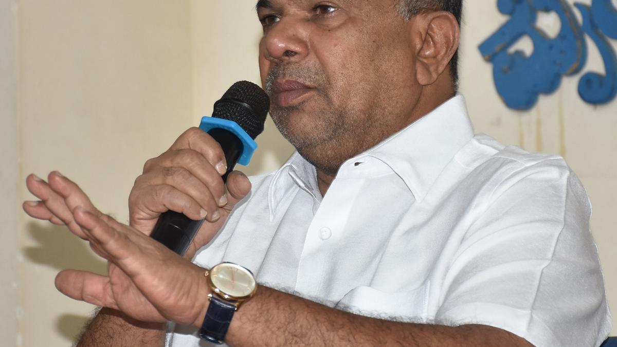 Karnataka MLC elections | Marithibbe Gowda is Congress candidate from South Teachers’ constituency
