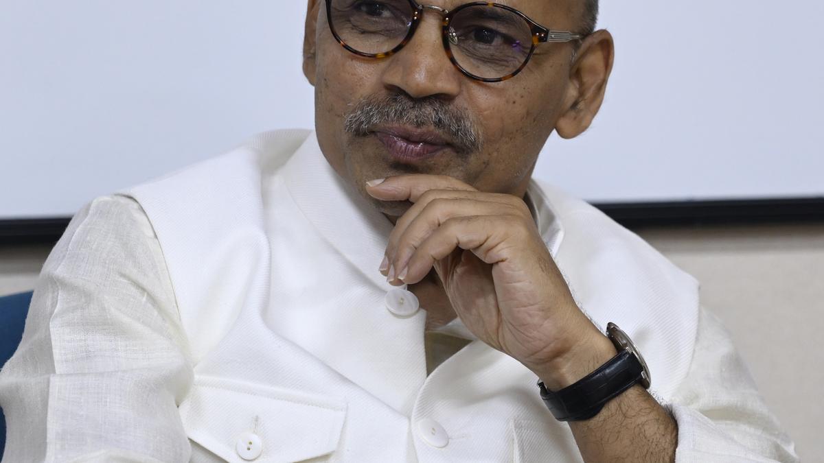 Don’t fall prey to fraudsters promising medical seats, says Minister