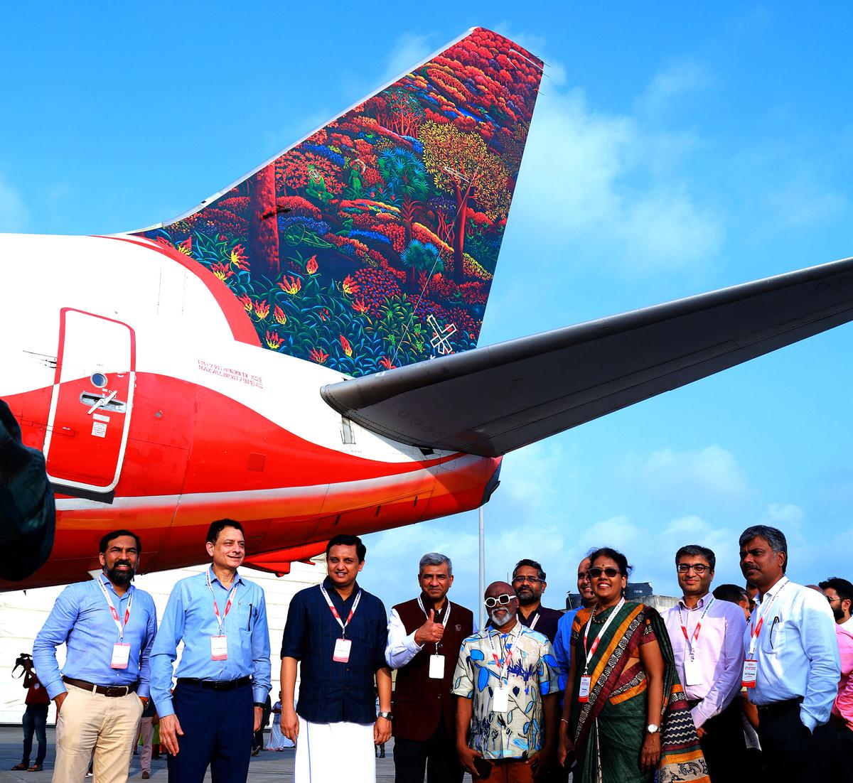 Air India Express unveils new tail art on Boeing 737-800 developed ...