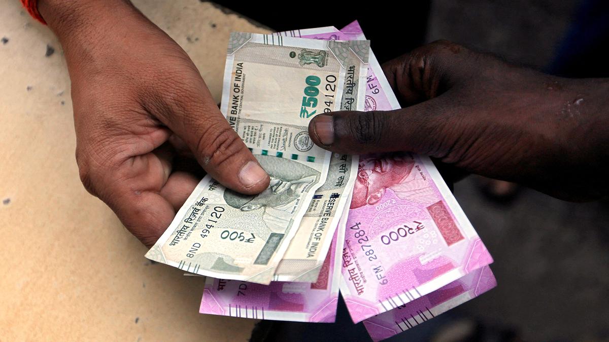 Economy exhibiting resilience, GDP to grow at 6.6 pc in FY25: RBI report Economy exhibiting resilience, GDP to grow at 6.6 pc in FY25: RBI report