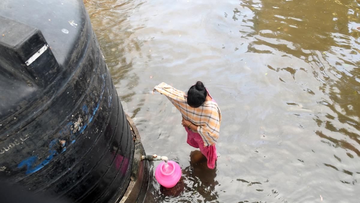 Cyclone Michaung |  Se préparer aux urgences sanitaires après les inondations