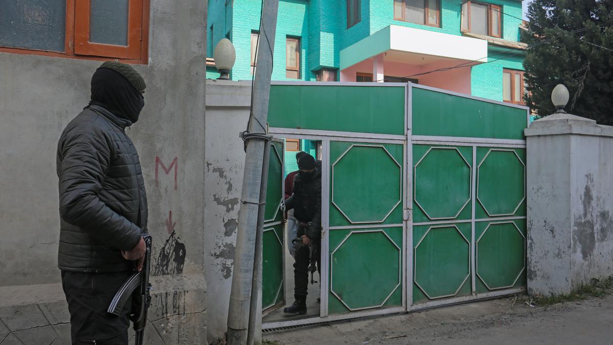 SIA seizes house registered in separatist leader Geelani's name in Srinagar