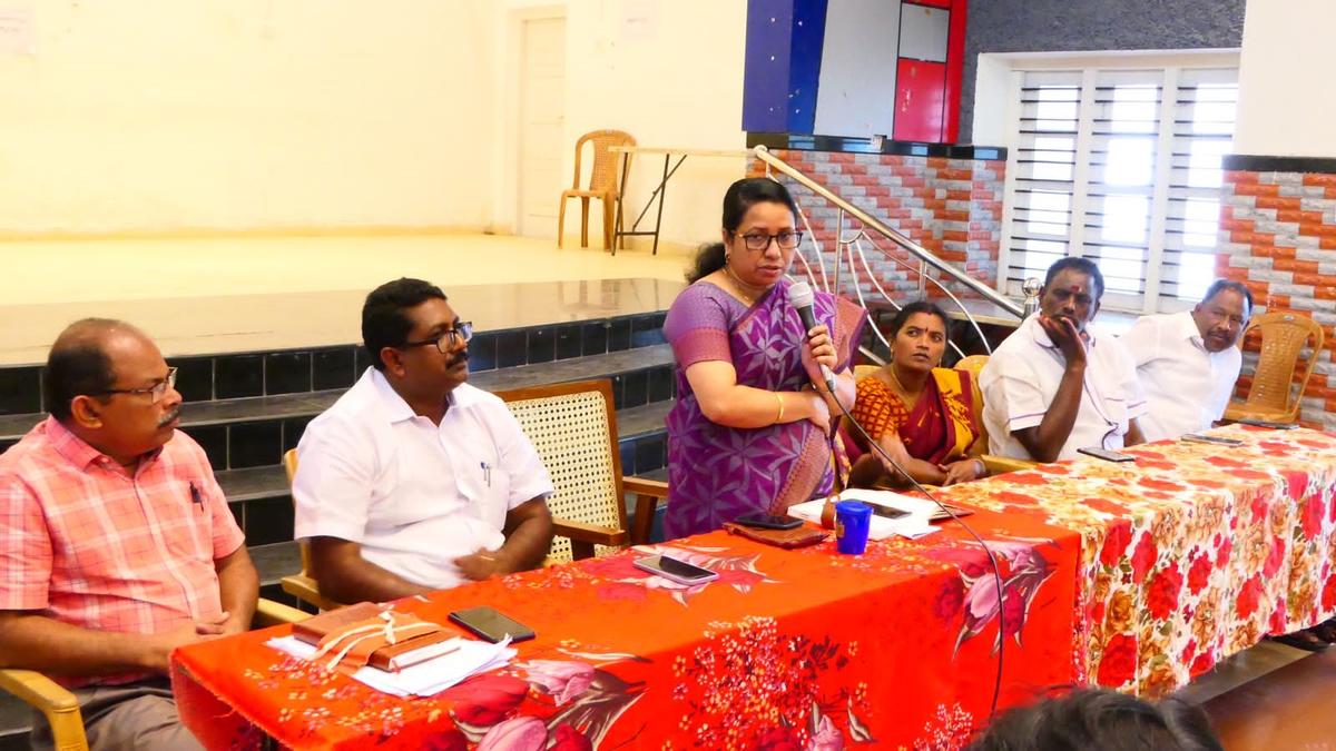 Collector orders temporary shifting of ration shop at Panniyar