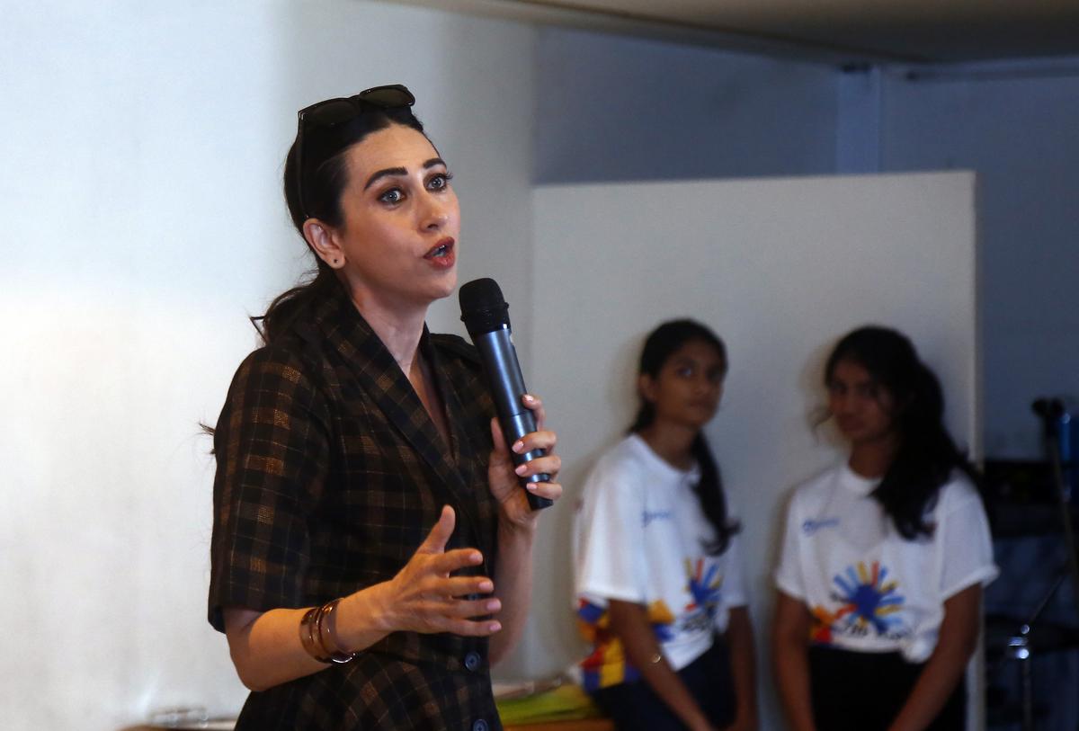 1200px x 813px - I have always followed my heart: Karishma Kapoor - The Hindu