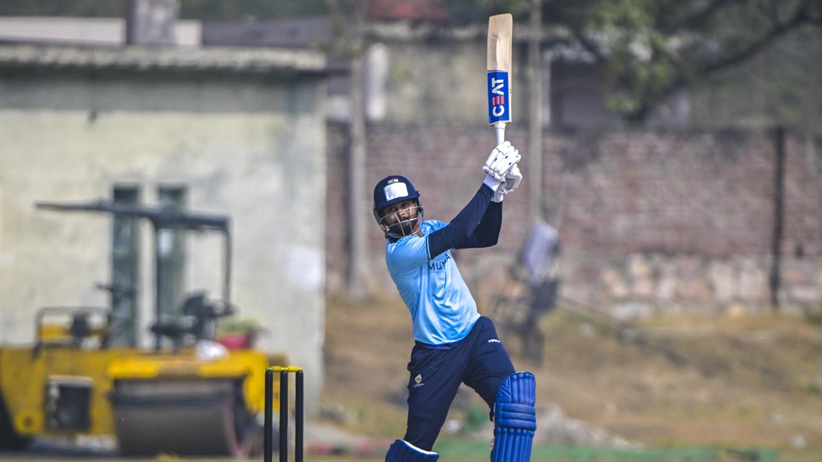 Hazare Trophy: Shreyas excels on return as Mumbai enters knockouts with a narrow win