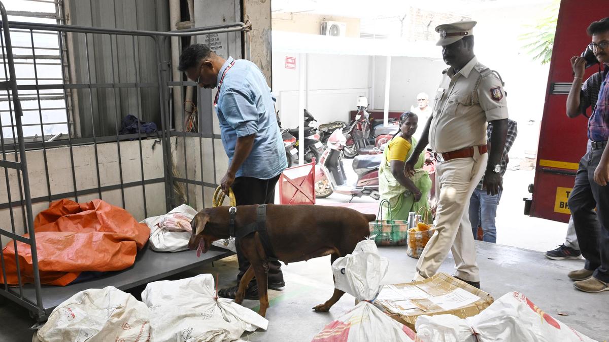 Hoax bomb threat to Erode Head Post Office