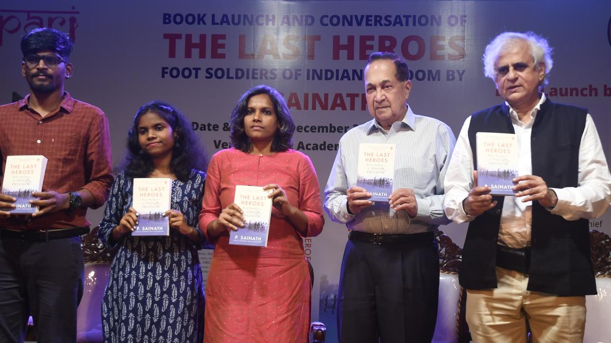 Not a single living freedom fighter featured on Azadi Ka Amrit Mahotsav website, says Sainath