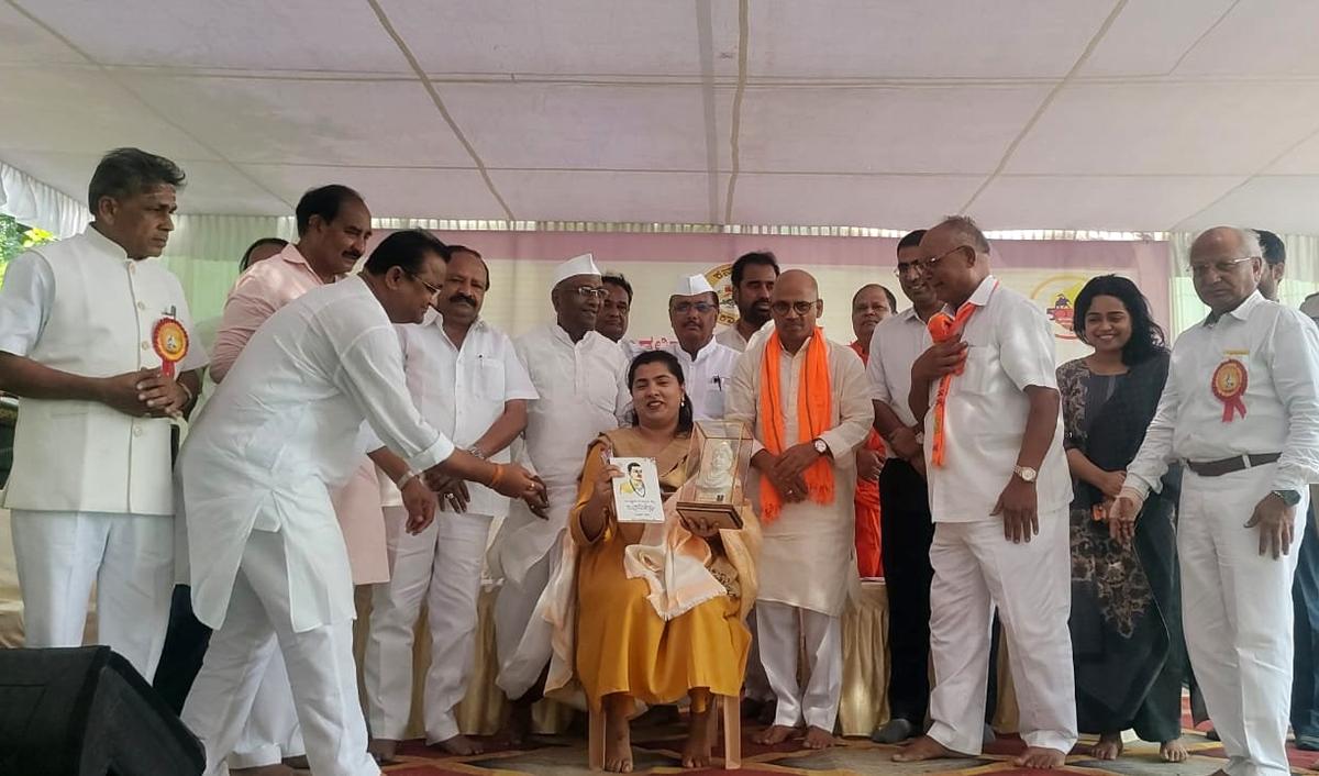 Kalaburagi Deputy Commissioner Fouzya Taranum being felicitated during Basava Jayanthi celebrations in Kalaburagi for winning the award from the Election Commission of India for best district election officer, on April 30, 2025. 