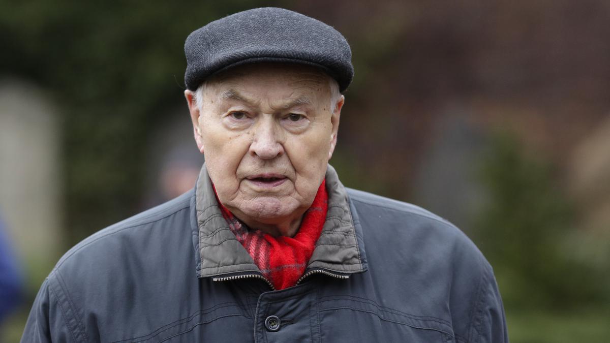 East Germany's last communist leader dies at 95