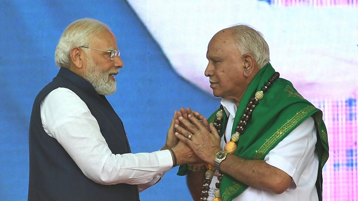 BSY felicitated by PM with green shawl, but farmers with green shawl barred from venue in Shivamogga