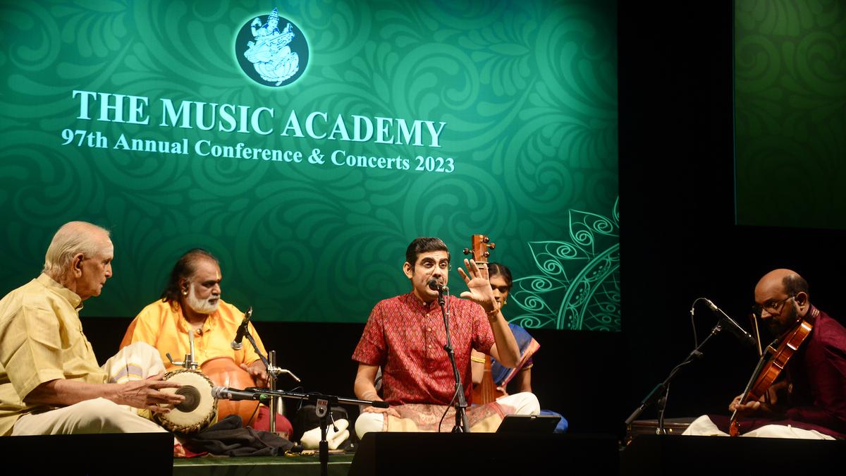 Sikkil Gurucharan’s concert picked up pace after a rough start