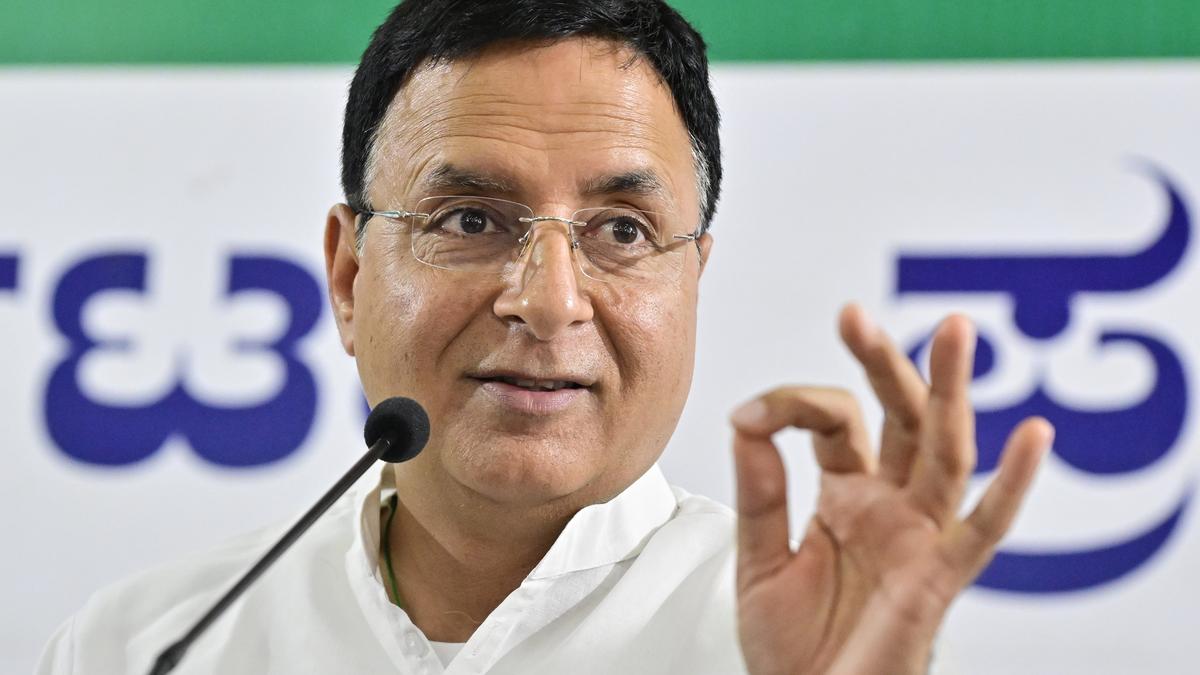 Surjewala credits guarantee schemes for Karnataka emerging as State with highest per capita income