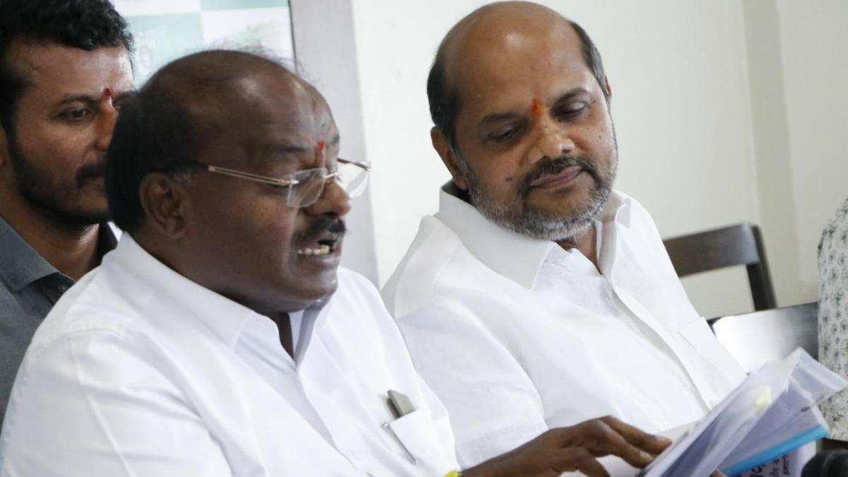 Congress government creating artificial power shortage, alleges Kumaraswamy