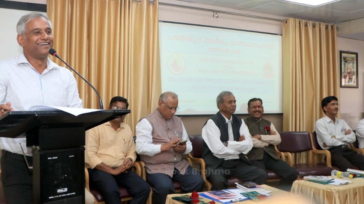 Novels by youngsters are tackling social issues, says veteran writer