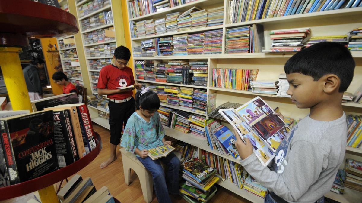 ‘Mobile bidi pustaka hidi’ campaign to be launched in Karnataka to inculcate reading habit among schoolchildren