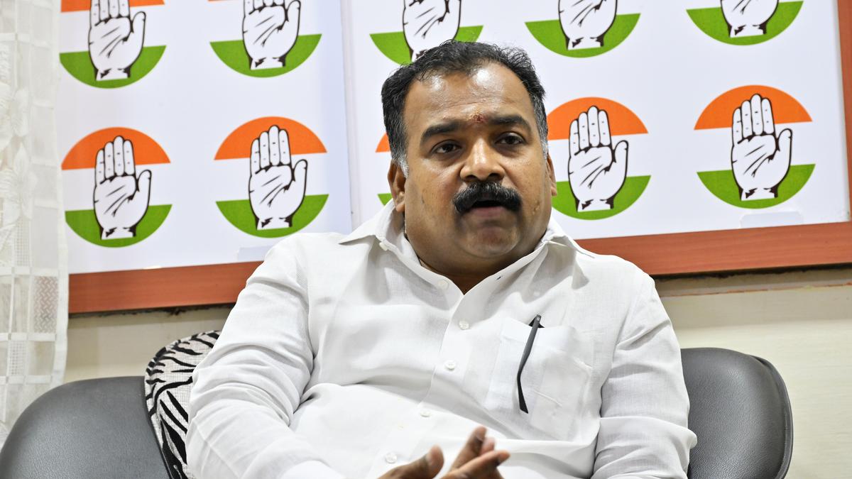 Congress MP expresses shock over names of two voters in Thirupparankundram printed in Hindi