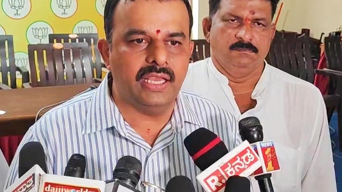 BJP ridicules Shivakumar for holding meeting of heads of academies at KPCC office