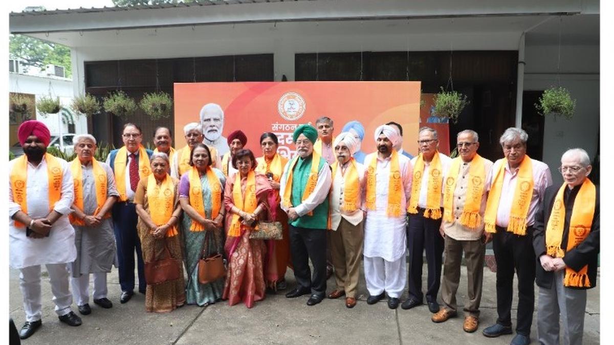 19 former senior officials, academicians join the BJP