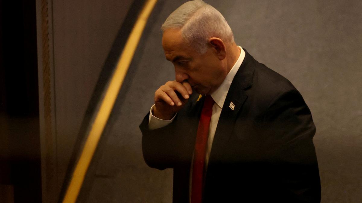 Netanyahu’s government faces possible collapse as the opposition seeks to dissolve it