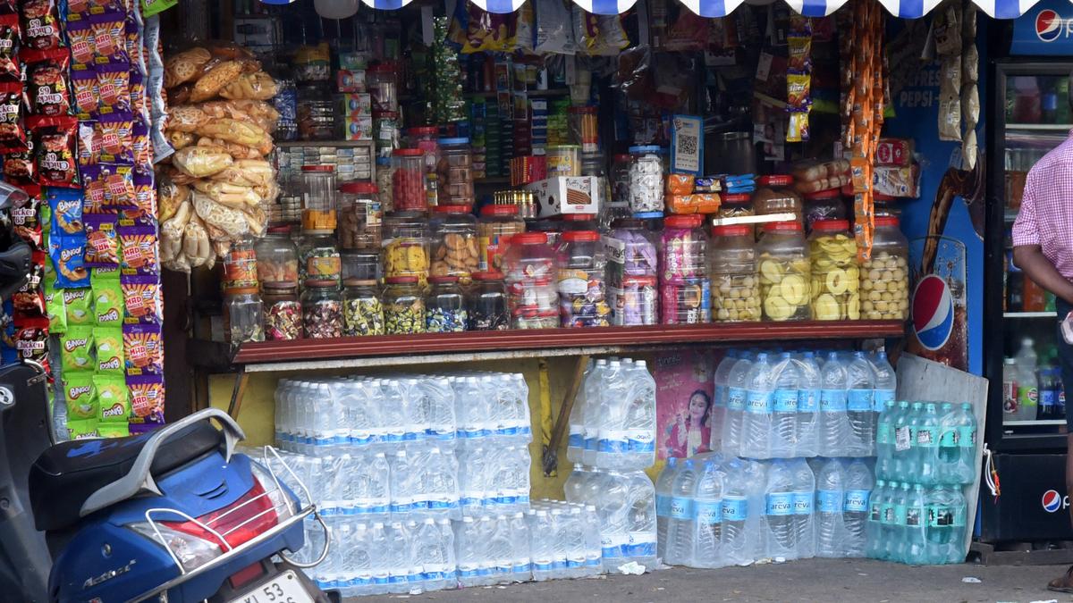 Ban on single-use plastic: food sector flags concerns