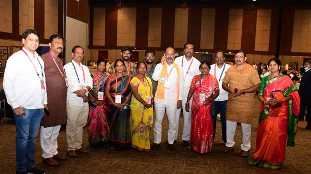 Yadamma whips up Telangana fare for BJP delegates