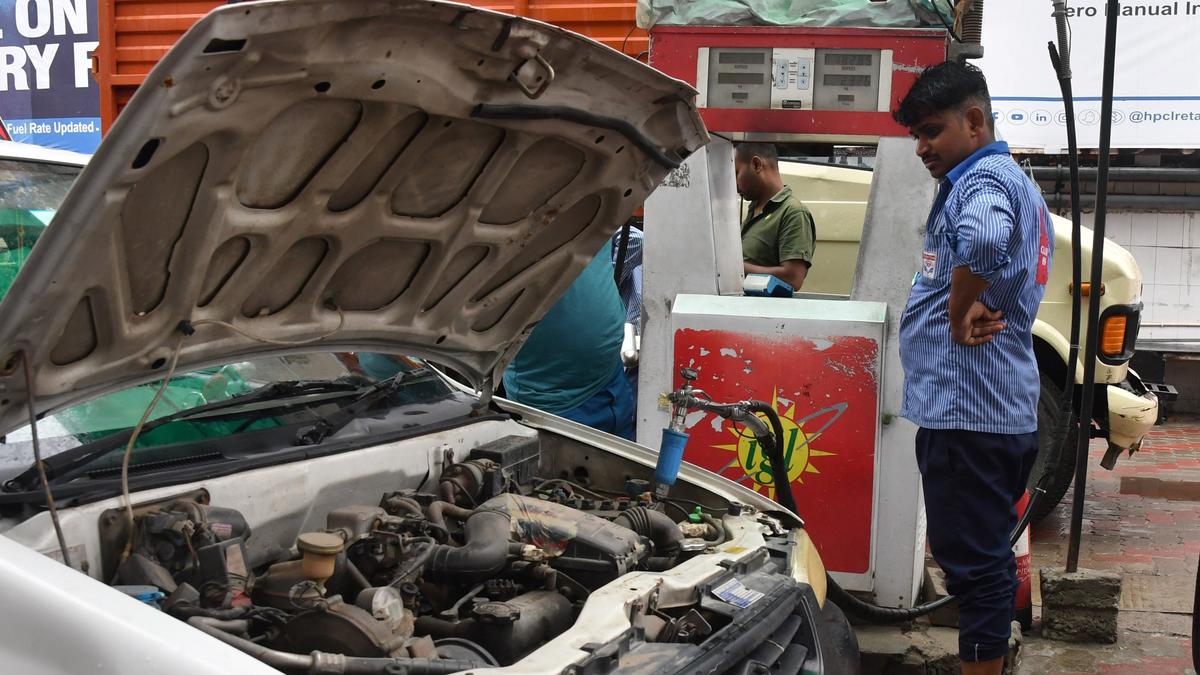 CNG price hiked by ₹2 in Mumbai, other cities; election bound-Delhi spared