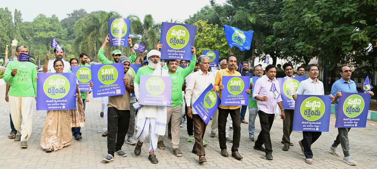 Rally marks &lsquo;World Soil Day&rsquo; in Tirupati