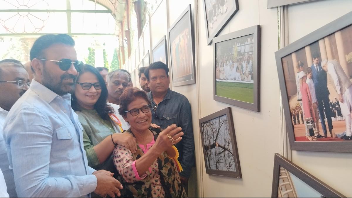 Labour department of Karnataka to frame special scheme for welfare of press photographers