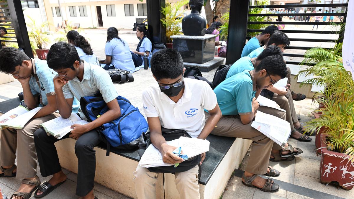 With a spike in number of those acing NEET, many medical course aspirants now keen on taking up engineering