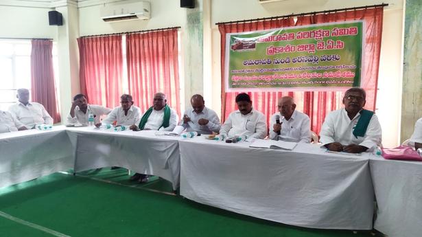 Develop Amaravati as ‘only capital of A.P.’ or face defeat in 2024, Prakasam farmers tell government
