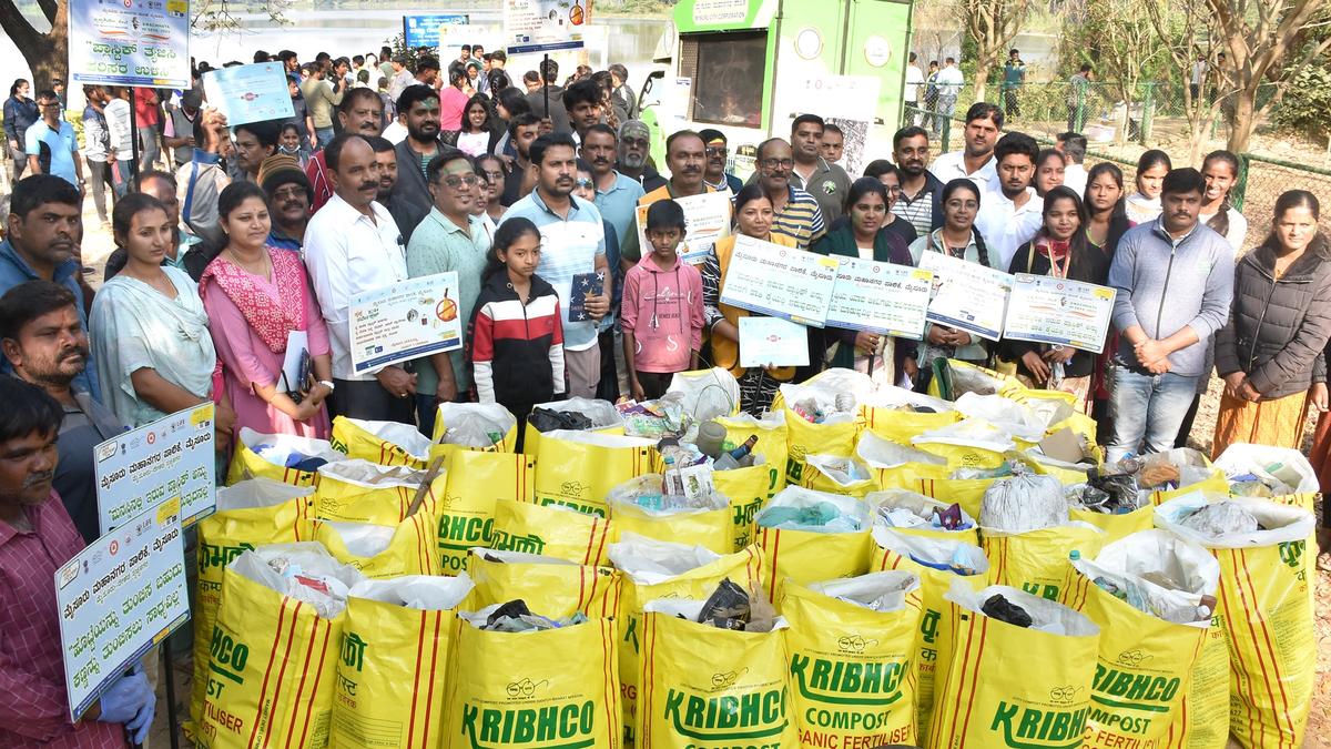 ‘Clean Kukkarahalli lake’ drive: 521 kg of single-use plastics removed
