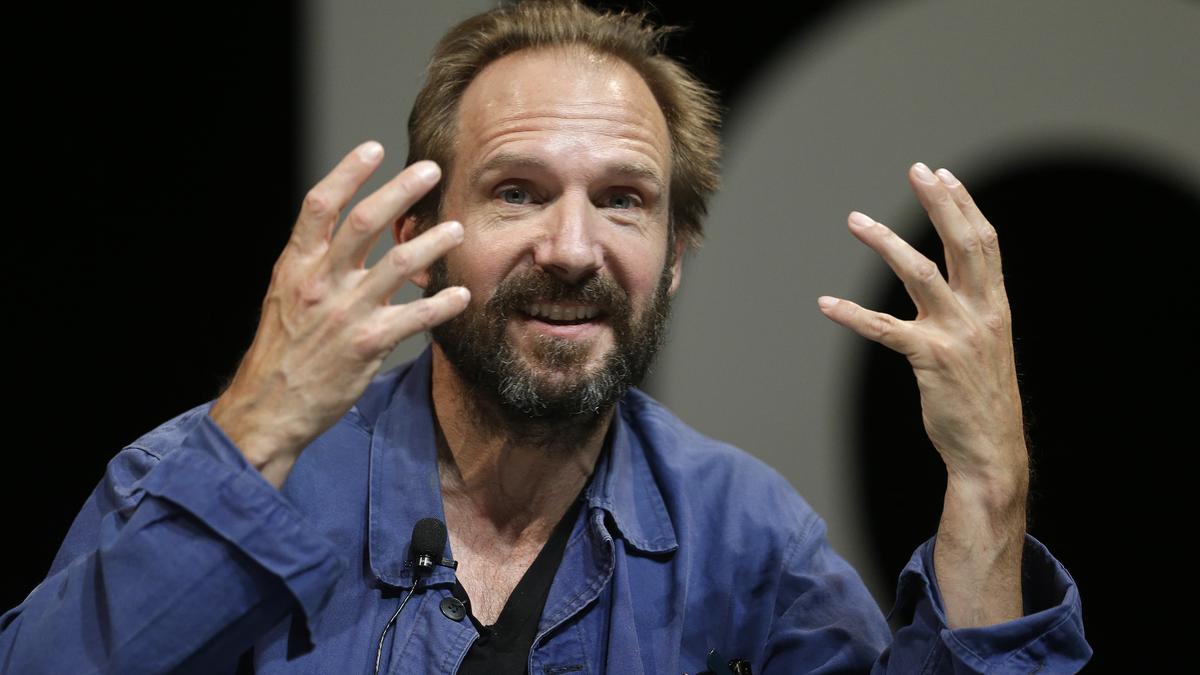 Ralph Fiennes, John Lithgow to lead Edward Berger’s next movie ‘Conclave’