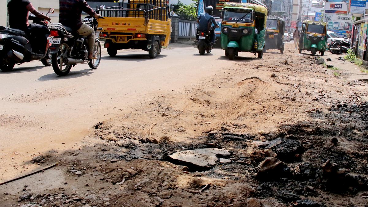 Potholed, trenched roads play spoilsport in Kochi