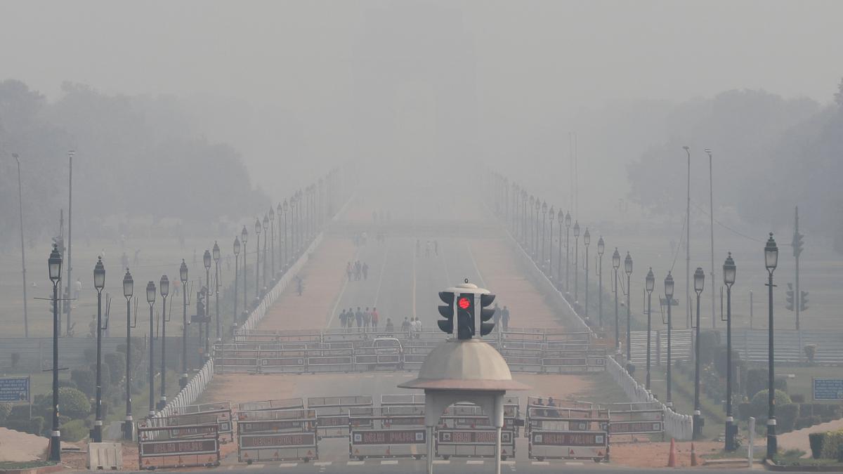 Delhi-NCR air pollution | Supreme Court seeks report from Commission for Air Quality Management on steps being taken