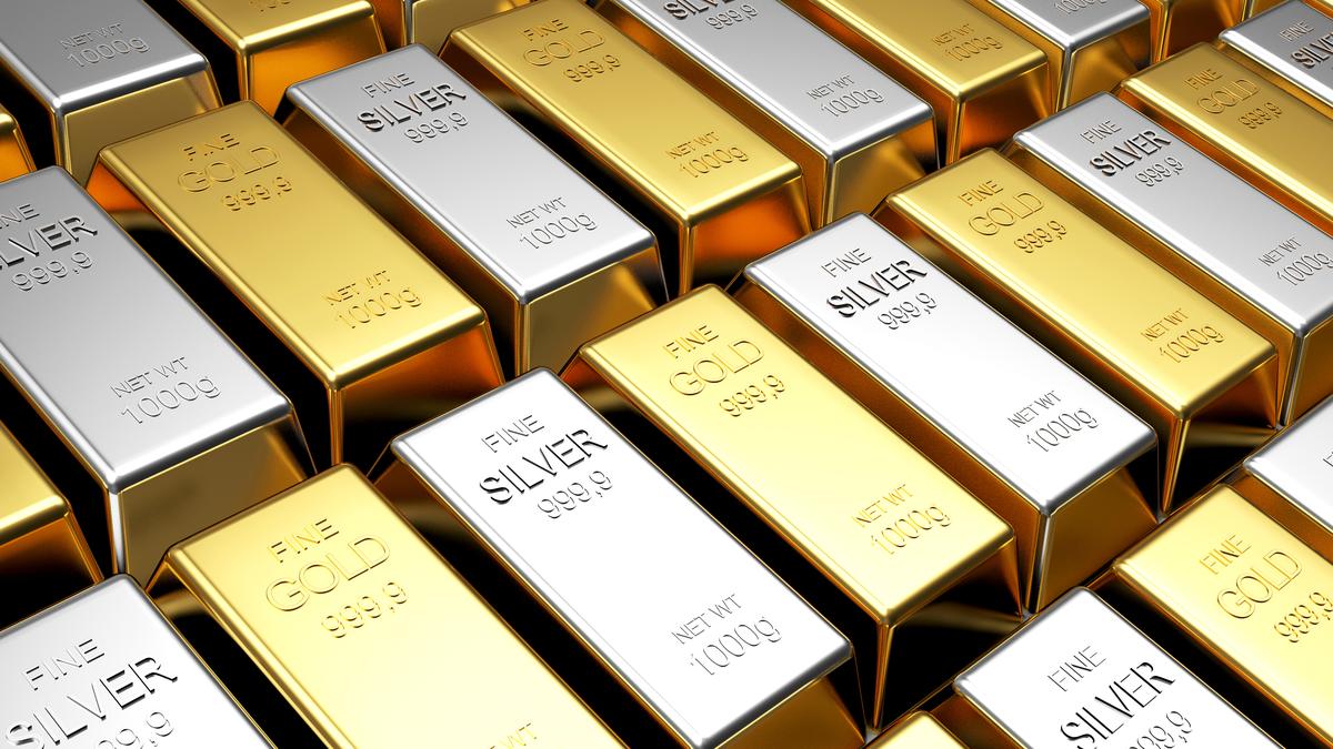 Government modifies import rules on certain gold, silver items