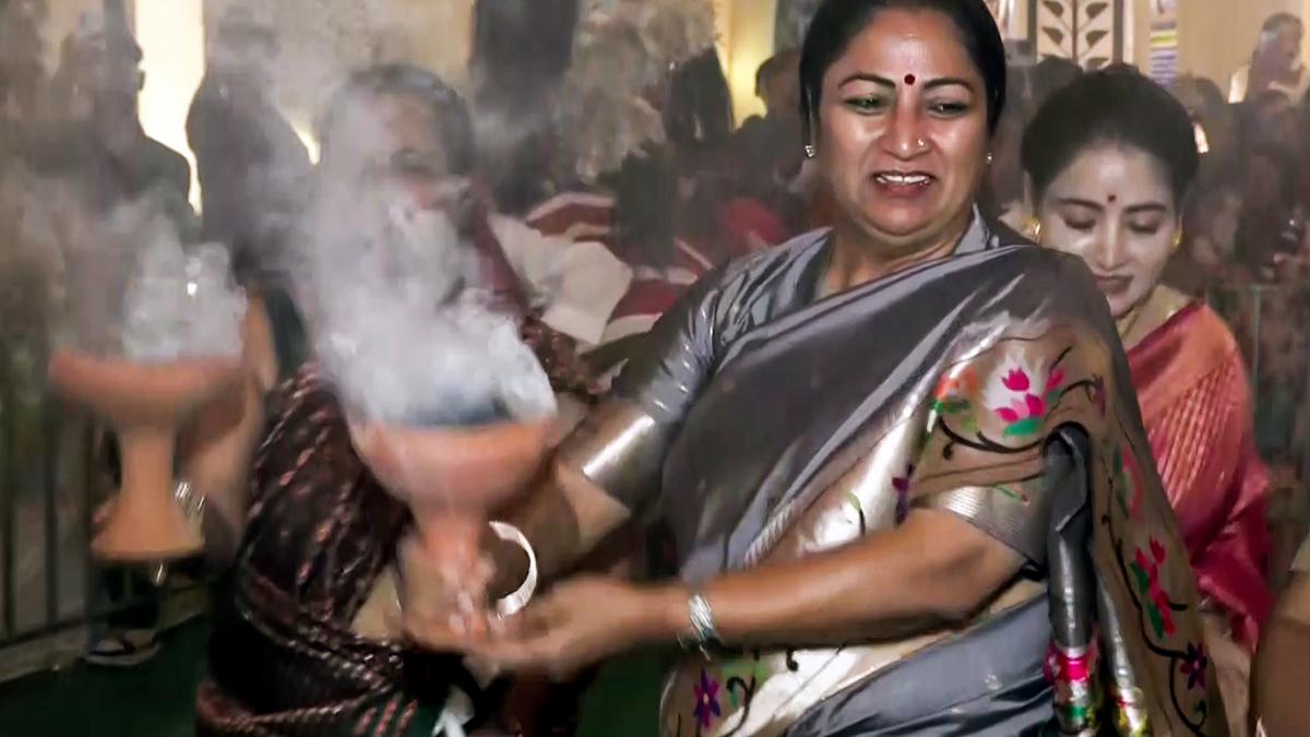 Chhath Puja on both banks of Yamuna, but immersion prohibited: CM