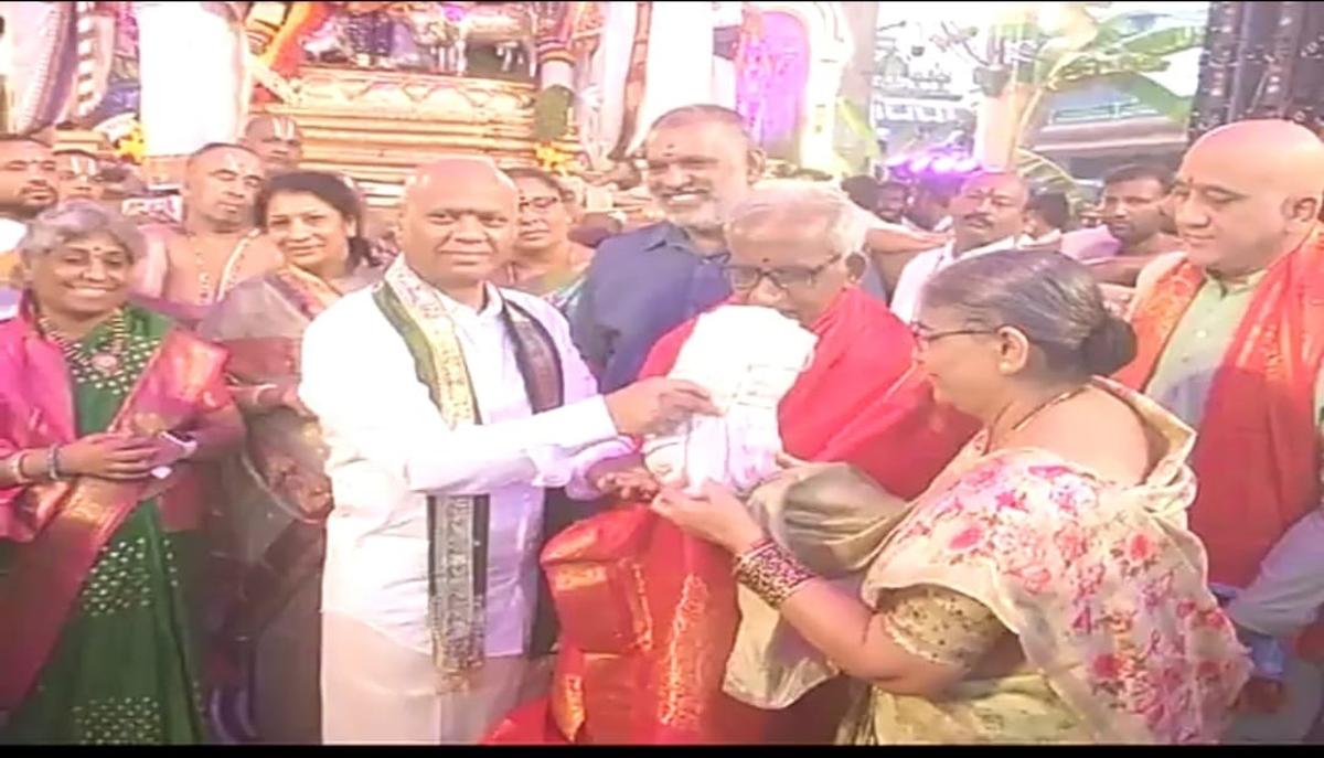 TTD EO launches book on Vaishno Devi