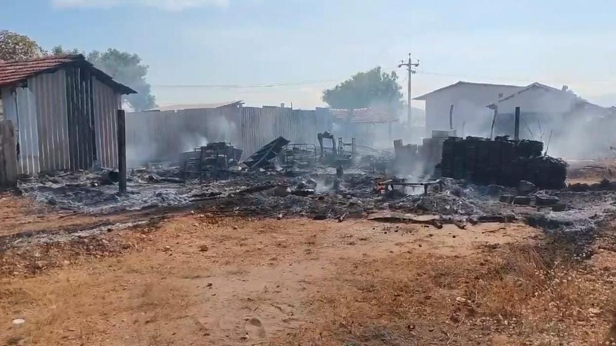 Around 40 houses, shacks damaged in fire near Karamadai in Coimbatore district