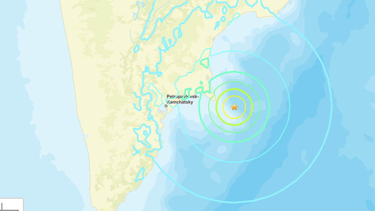Tsunami alert after powerful quakes strike off coast of Russia
