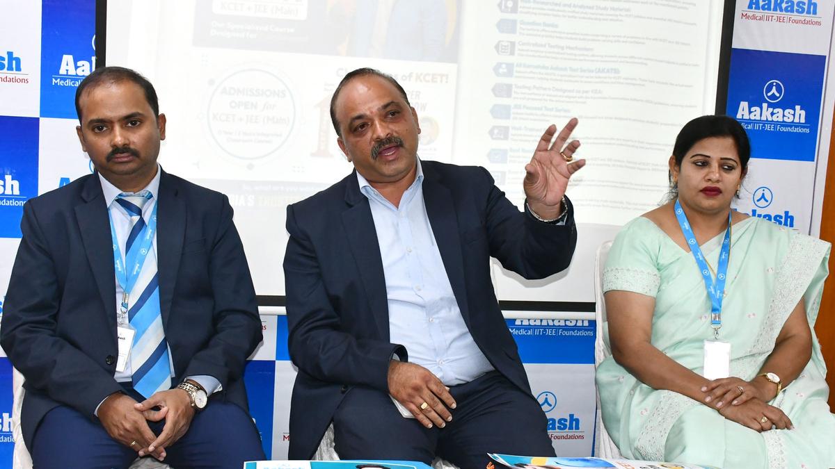 Aakash launches KCET Plus in Hubballi