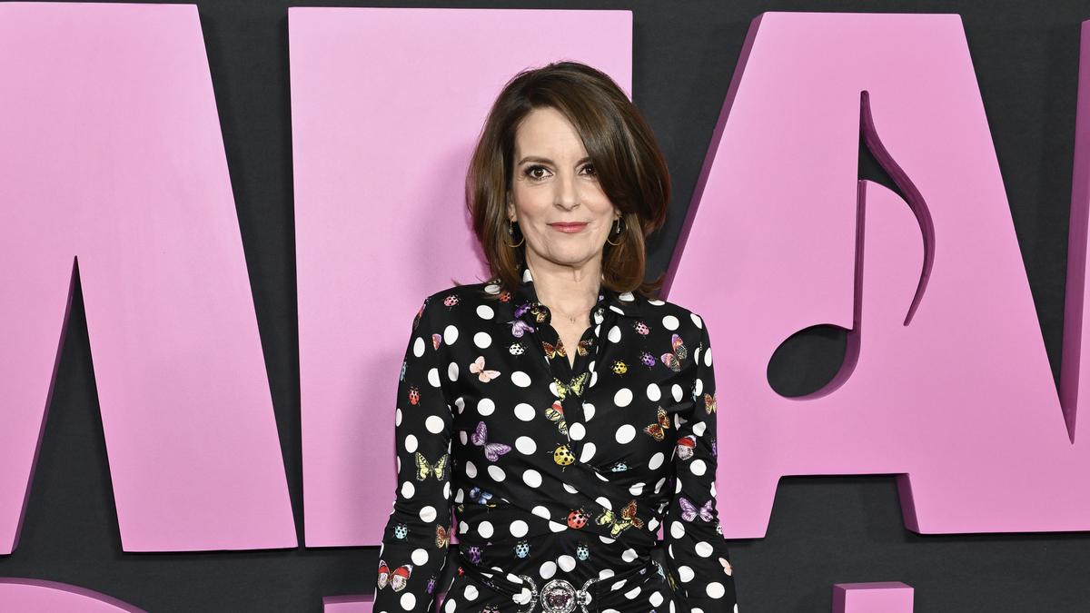 Tina Fey to star in Netflix’s series adaptation of ‘The Four Seasons’