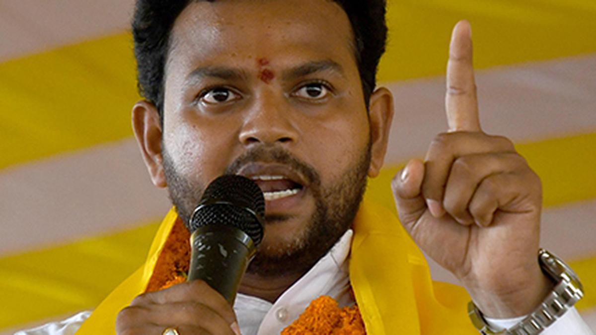 Some newly elected MPs to meet with Modi at 11:30 a.m.: Sources