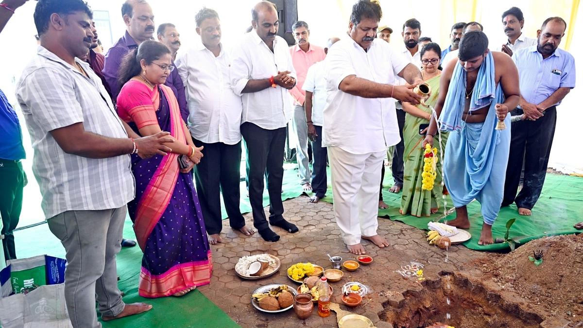 State to send ₹850 crore proposal to Centre for overall development of Malpe fishing harbour: Minister