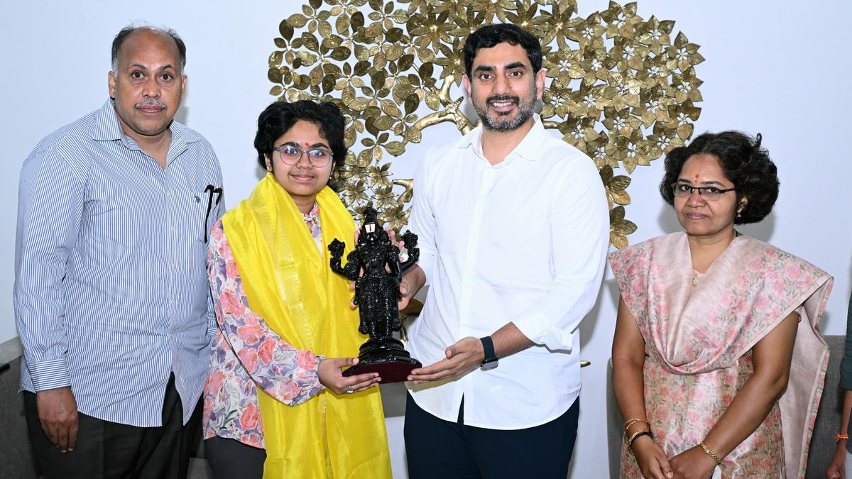 A.P. Minister Lokesh congratulates JEE topper Manogna, says there is no substitute for hard work