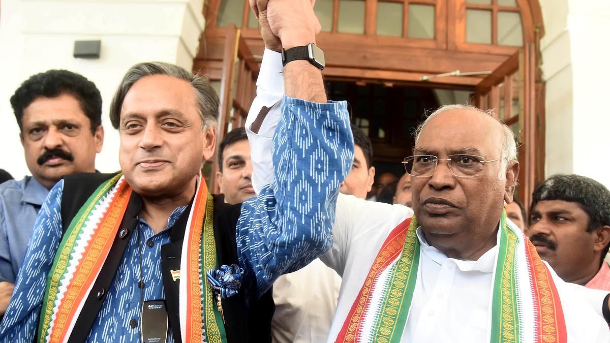 Congress announces reconstituted Working Committee; Shashi Tharoor, Sachin Pilot new additions