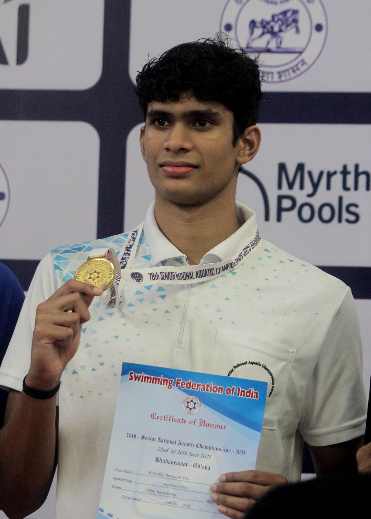Rishabh Das Bettered Srihari Patoj's National Record and 'India (2: 02.29). 