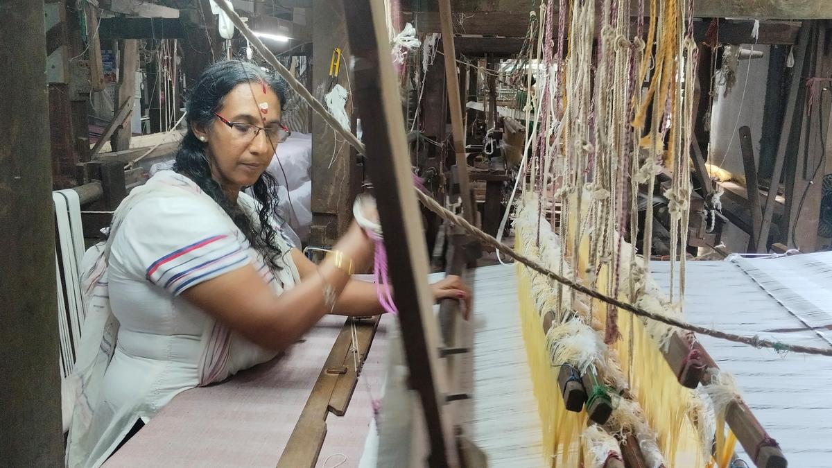 From Kannur looms to Prime Minister’s wardrobe: handwoven Onakkodi heads to Delhi