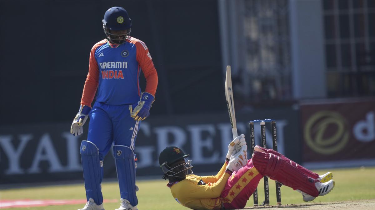 Zimbabwe post 152/7 against India in 4th T20I