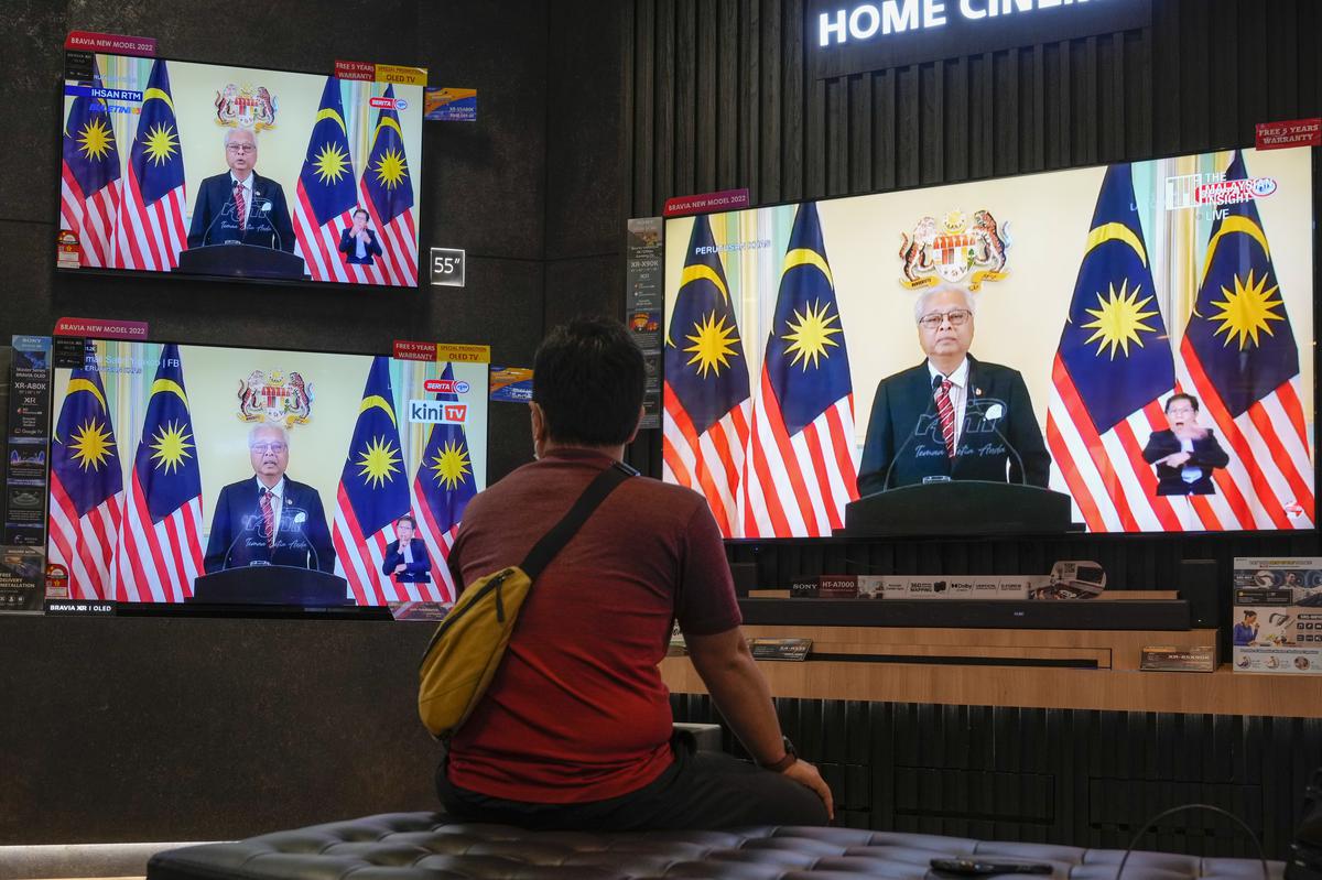 Malaysian PM Ismail Sabri Yaakob dissolves Parliament, calls snap polls