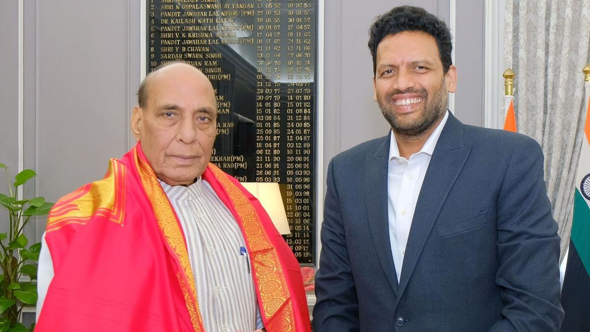 A.P. Minister Bharat meets Rajnath Singh, seeks steps for speedy implementation of defence-related projects